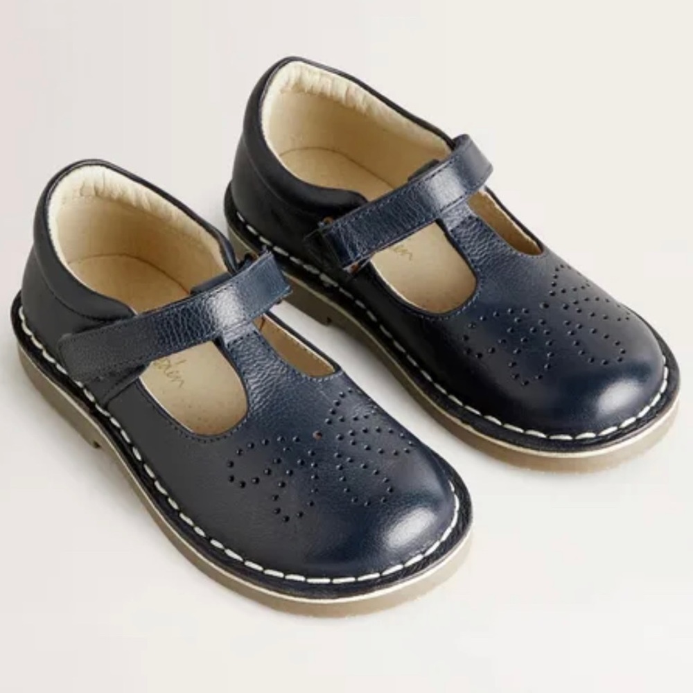 Mini Boden Navy Mary Janes- BRAND NEW- size 8.5 toddler